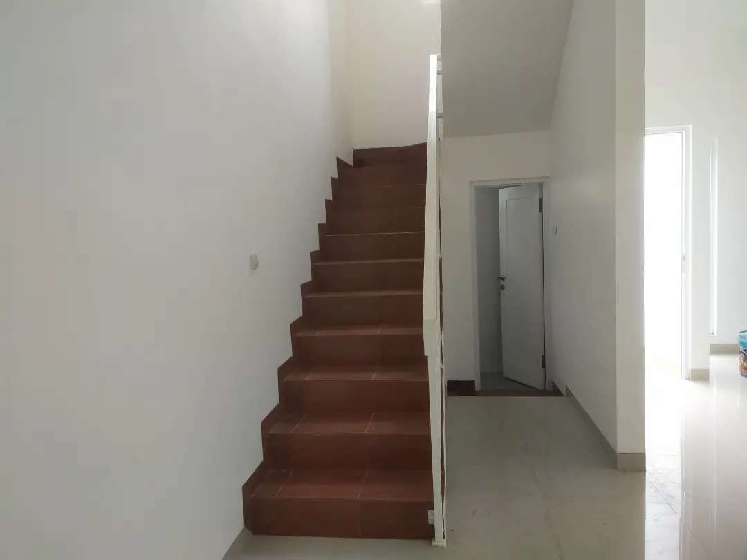 Rumah Syariah Modern Tropical dalam Perumahan - Image 4